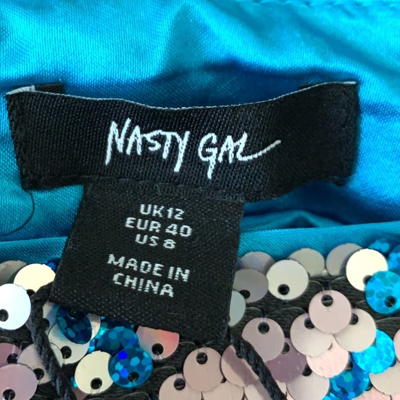 NWT Nasty Gal Premium Mermaid Embellished Sequin Cheeky Fringe Shorts Sz US 8 - Picture 7 of 8